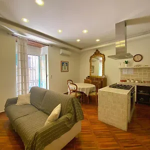 Trinità Degli Spagnoli House Appartement Naples